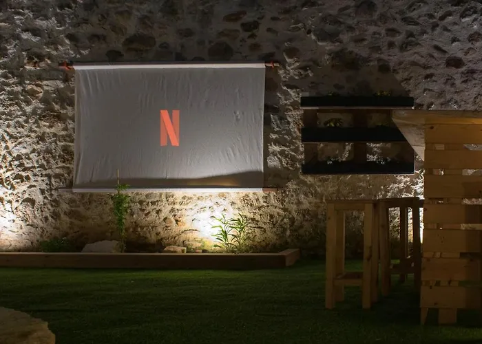 Little Gem By The Sea * Chania (Crete)